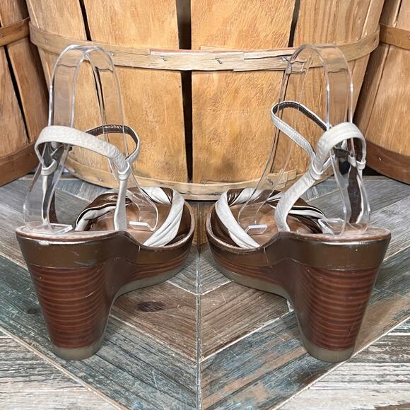 Cole Haan NikeAir Tan Gold Metallic Leather Stacked Wedge Heel Sandal Women 8.5 - Picture 8 of 11